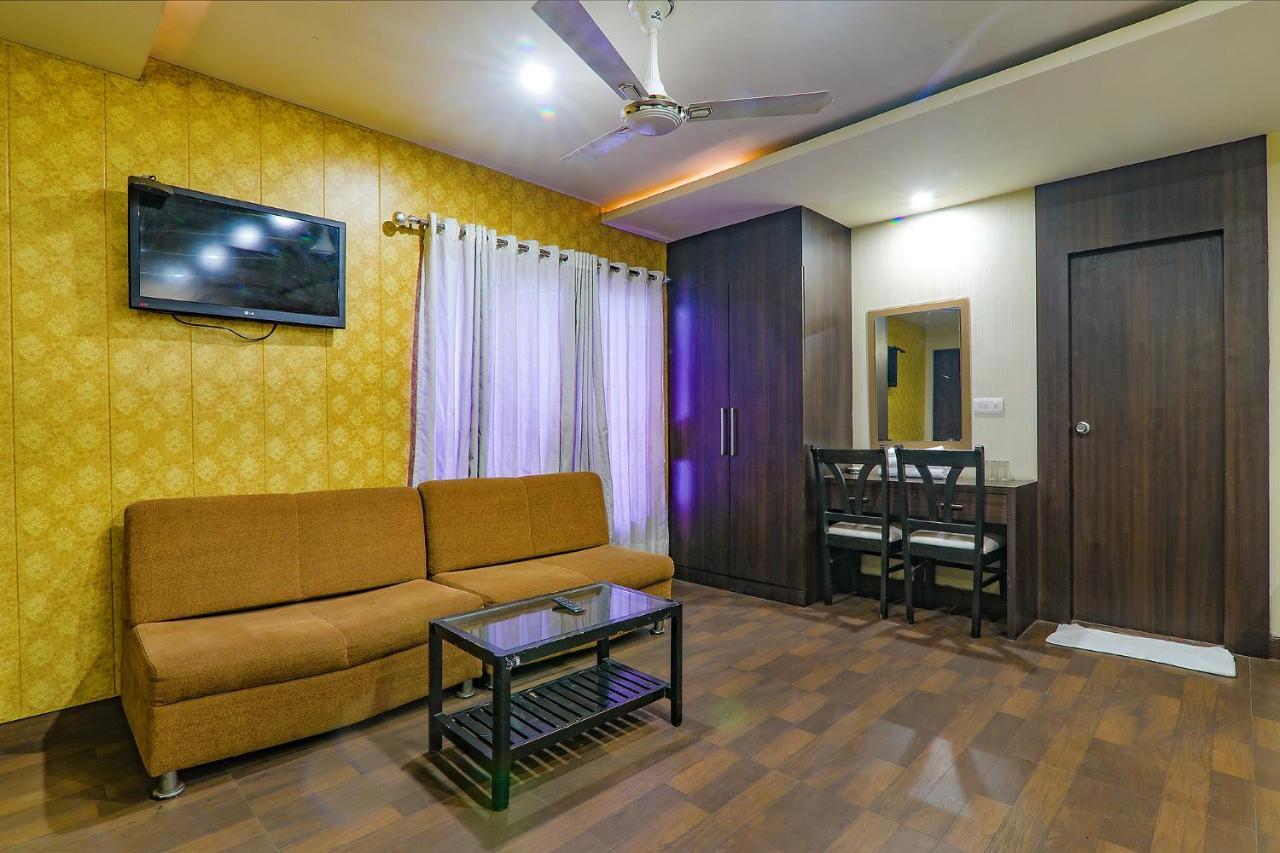 Hotel Fabhotel Silver Grand By Shelter 3*