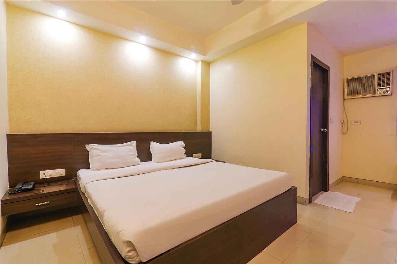 Hotel Fabhotel Silver Grand By Shelter